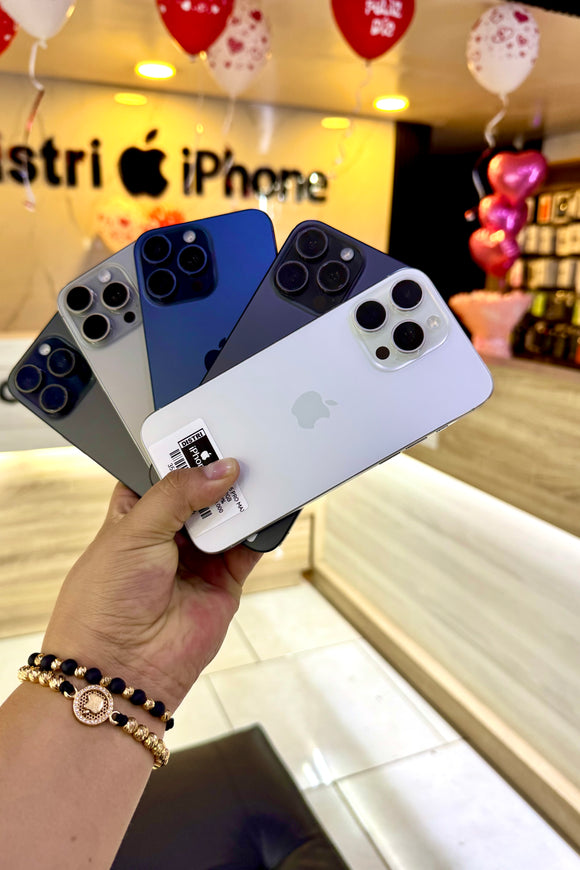 IPHONE 15 PRO MAX SEMI NUEVO