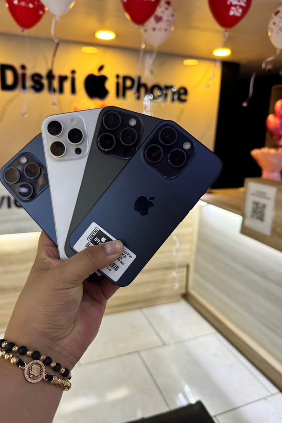 IPHONE 15 PRO MAX SEMI NUEVO