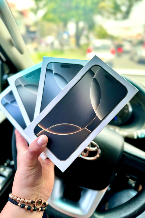 IPHONE 16 PRO MAX SEMI NUEVO